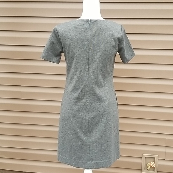 UNIQLO DRESS - Picture 4 of 8